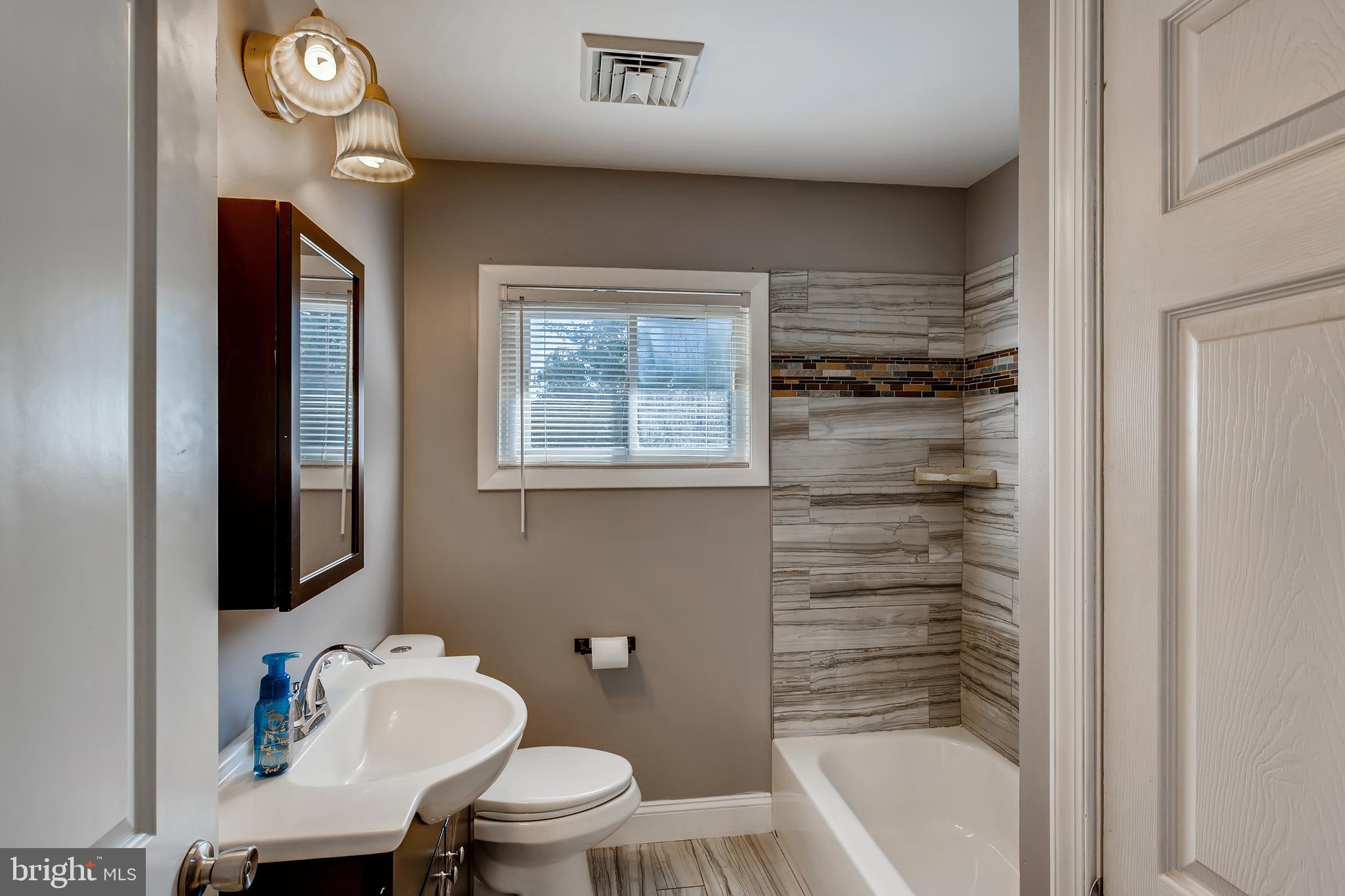 914 Orems Road Baltimore, MD 21221 - Photo 13 of 28