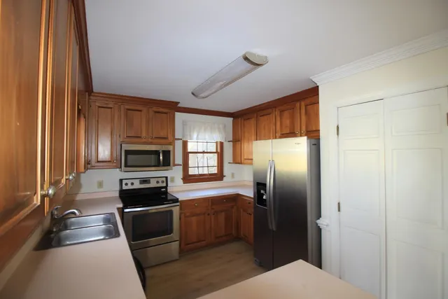 $2,100 | 105 Keithwood Lane, Cary, NC 27511