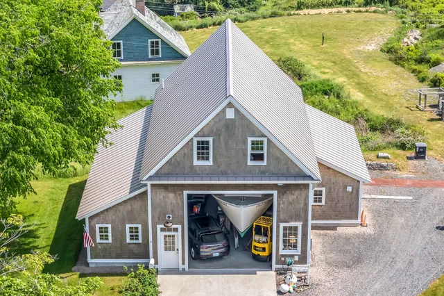 $895,000 | 11 Steamboat Hill Road, Swans Island, ME 04685