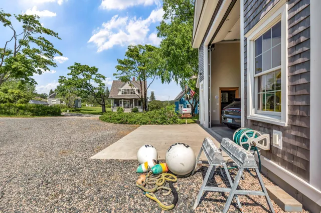 $895,000 | 11 Steamboat Hill Road, Swans Island, ME 04685