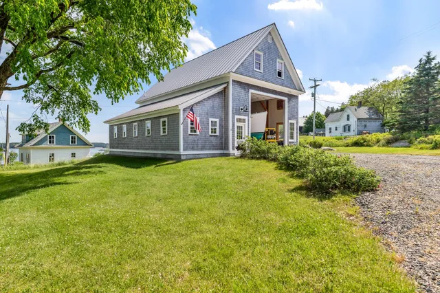 $895,000 | 11 Steamboat Hill Road, Swans Island, ME 04685