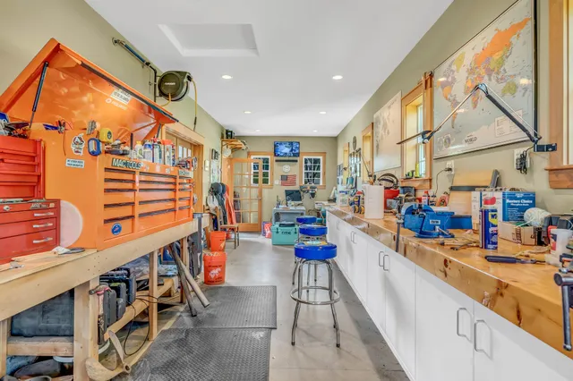 $895,000 | 11 Steamboat Hill Road, Swans Island, ME 04685