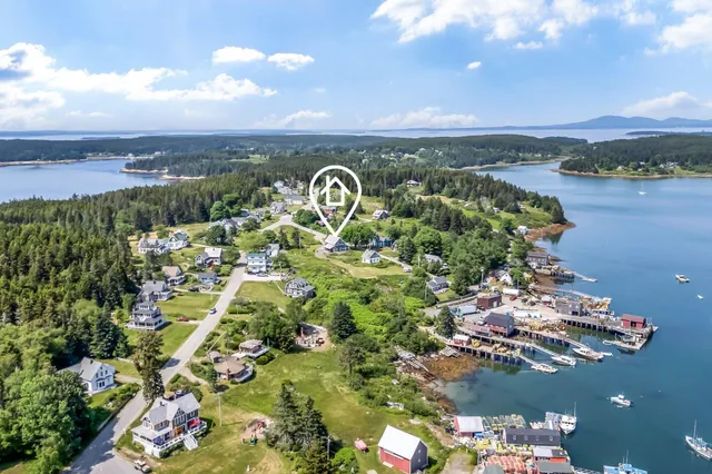 $895,000 | 11 Steamboat Hill Road, Swans Island, ME 04685