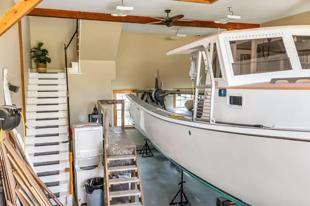 $895,000 | 11 Steamboat Hill Road, Swans Island, ME 04685