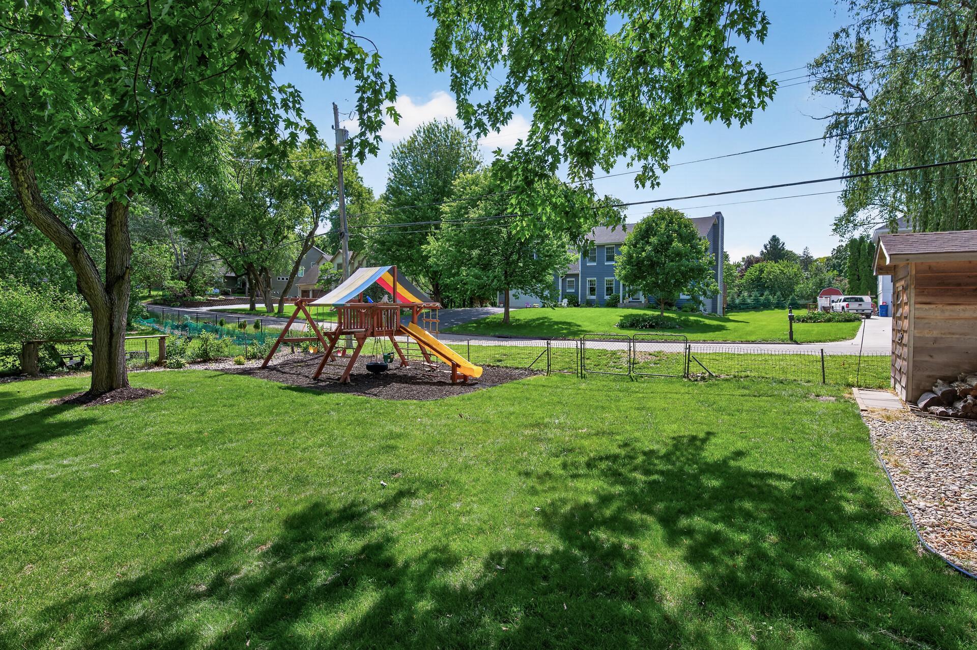 5302 Holiday Road Minnetonka, MN 55345 - Photo 29 of 30