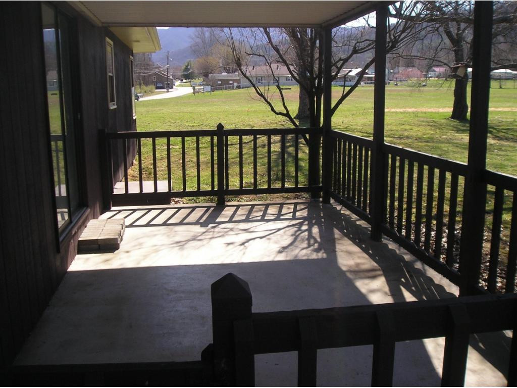 742 Rock Creek Road Erwin, TN 37650 - Photo 20 of 35 Photo 21
