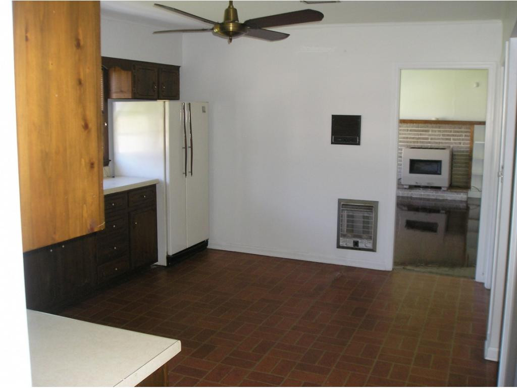 742 Rock Creek Road Erwin, TN 37650 - Photo 8 of 35 Photo 8