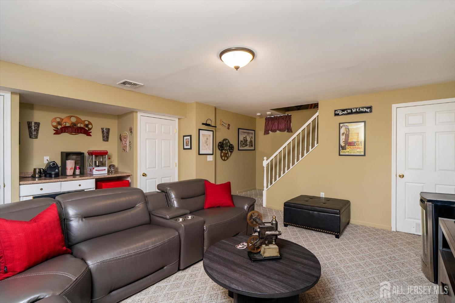 439 Georges Road Dayton, NJ 08810 - Photo 35 of 46
