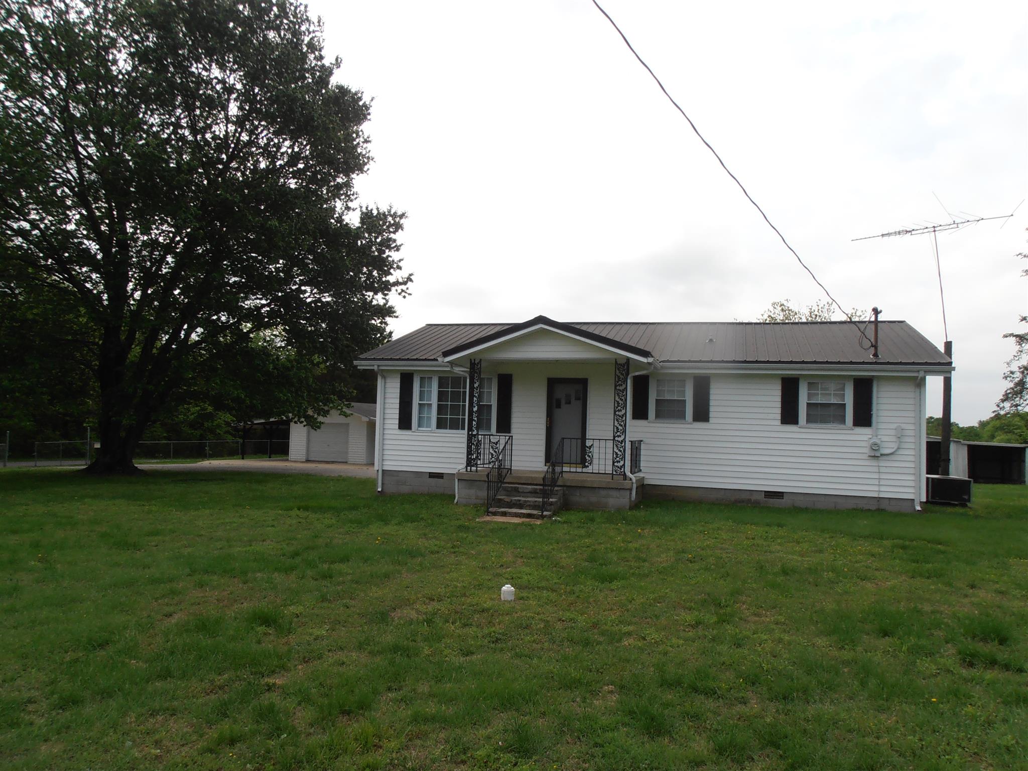 20 Phillips Road Watertown, TN 37184 - Photo 1 of 12