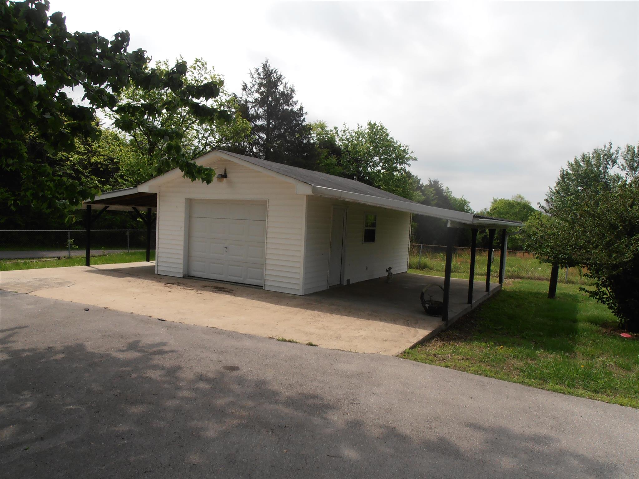 20 Phillips Road Watertown, TN 37184 - Photo 3 of 12