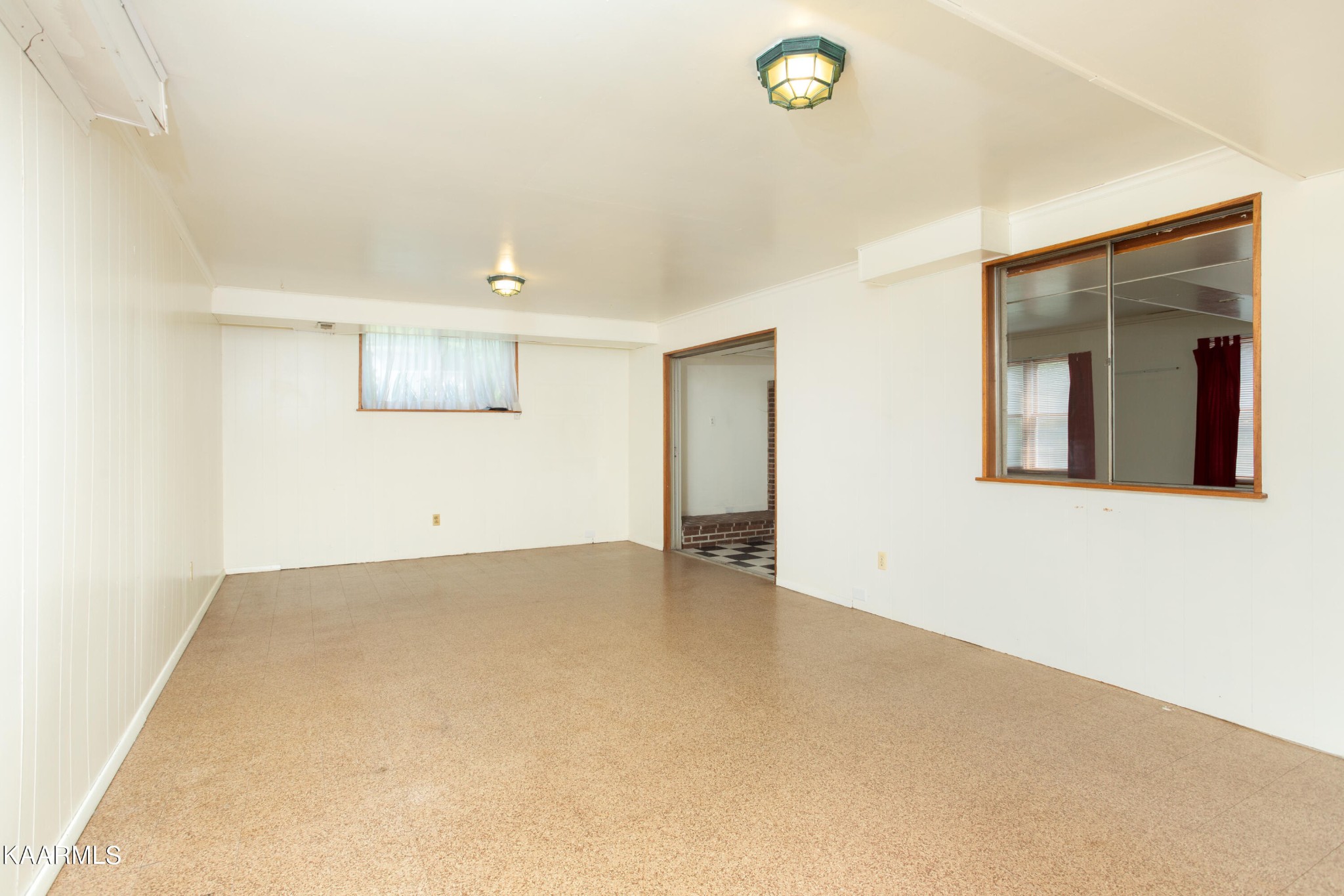 4425 Royalview Road Knoxville, TN 37921 - Photo 12 of 17
