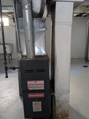 $1,300 | 305 South South Street West, Pontiac, MI 48341