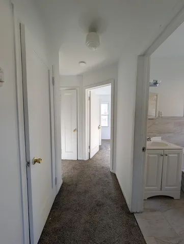 $1,300 | 305 South South Street West, Pontiac, MI 48341