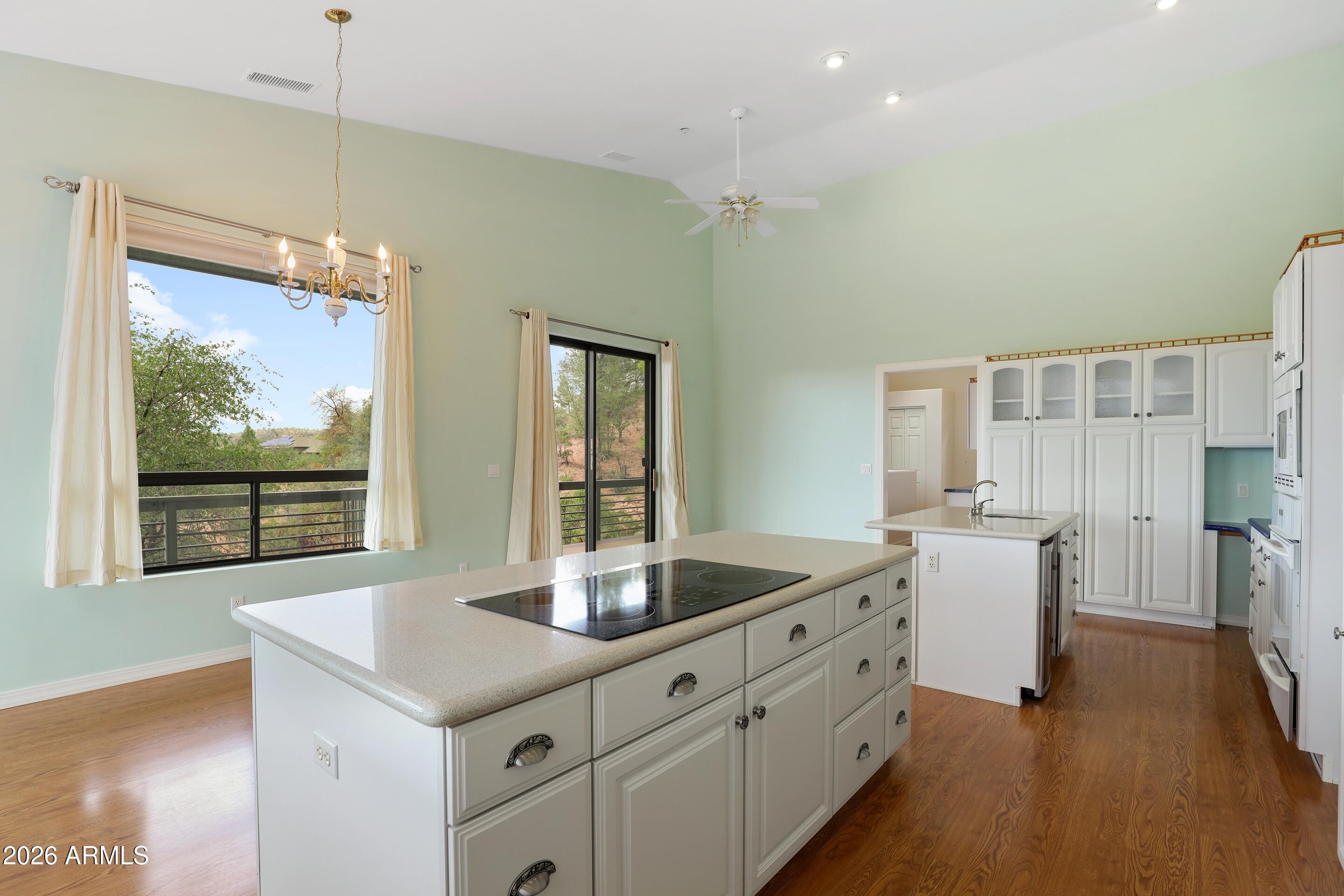 92 Pine Ridge Drive Star Valley, AZ 85541 - Photo 14 of 52 Kitchen-Dining