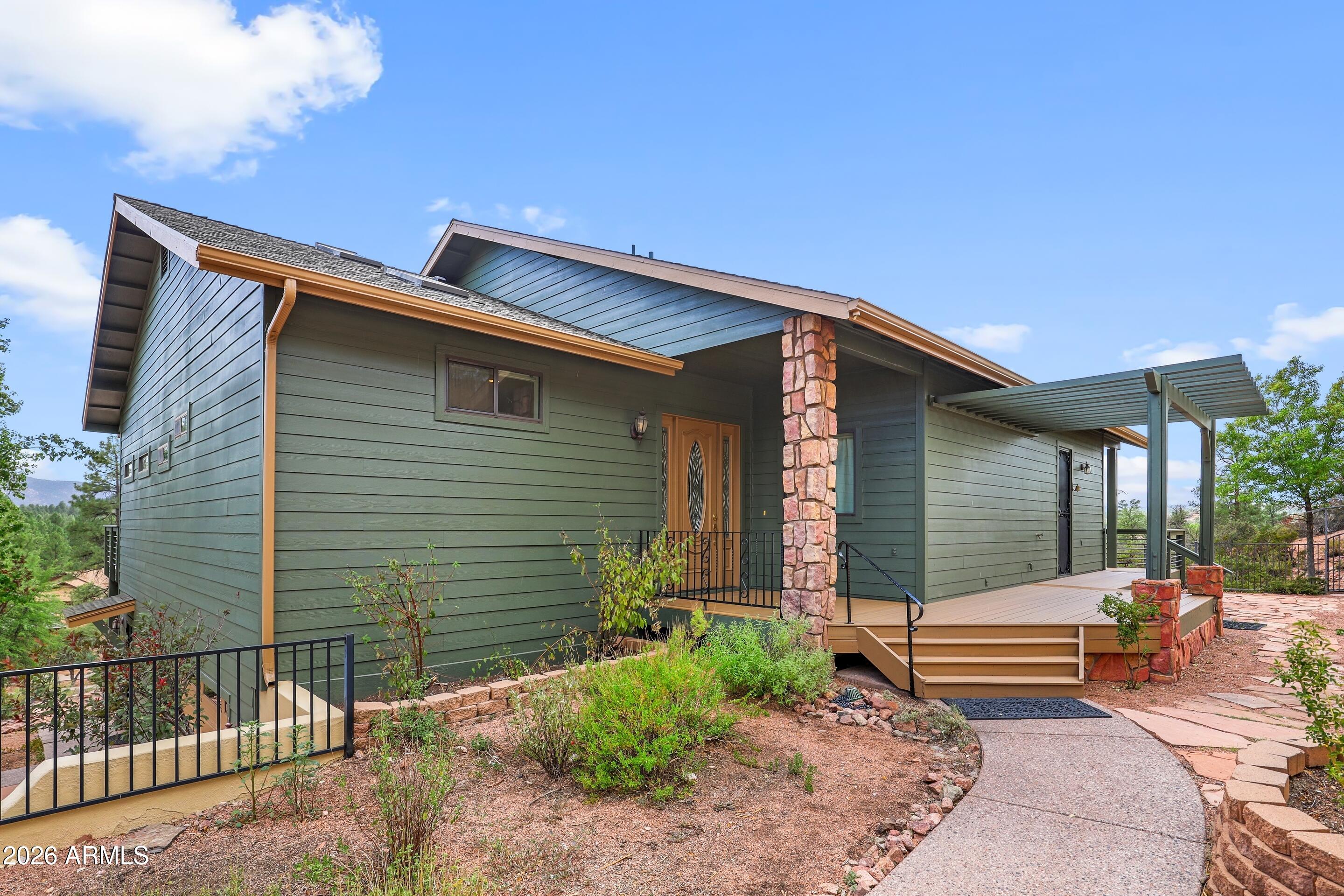 92 Pine Ridge Drive Star Valley, AZ 85541 - Photo 3 of 52 Entrance into Home-Exterior