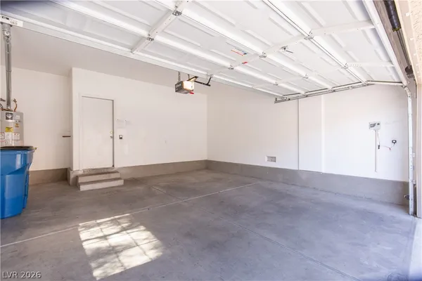 $2,025 | 8277 Brilliant Pompon, Las Vegas, NV 89166