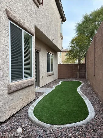 $2,025 | 8277 Brilliant Pompon, Las Vegas, NV 89166