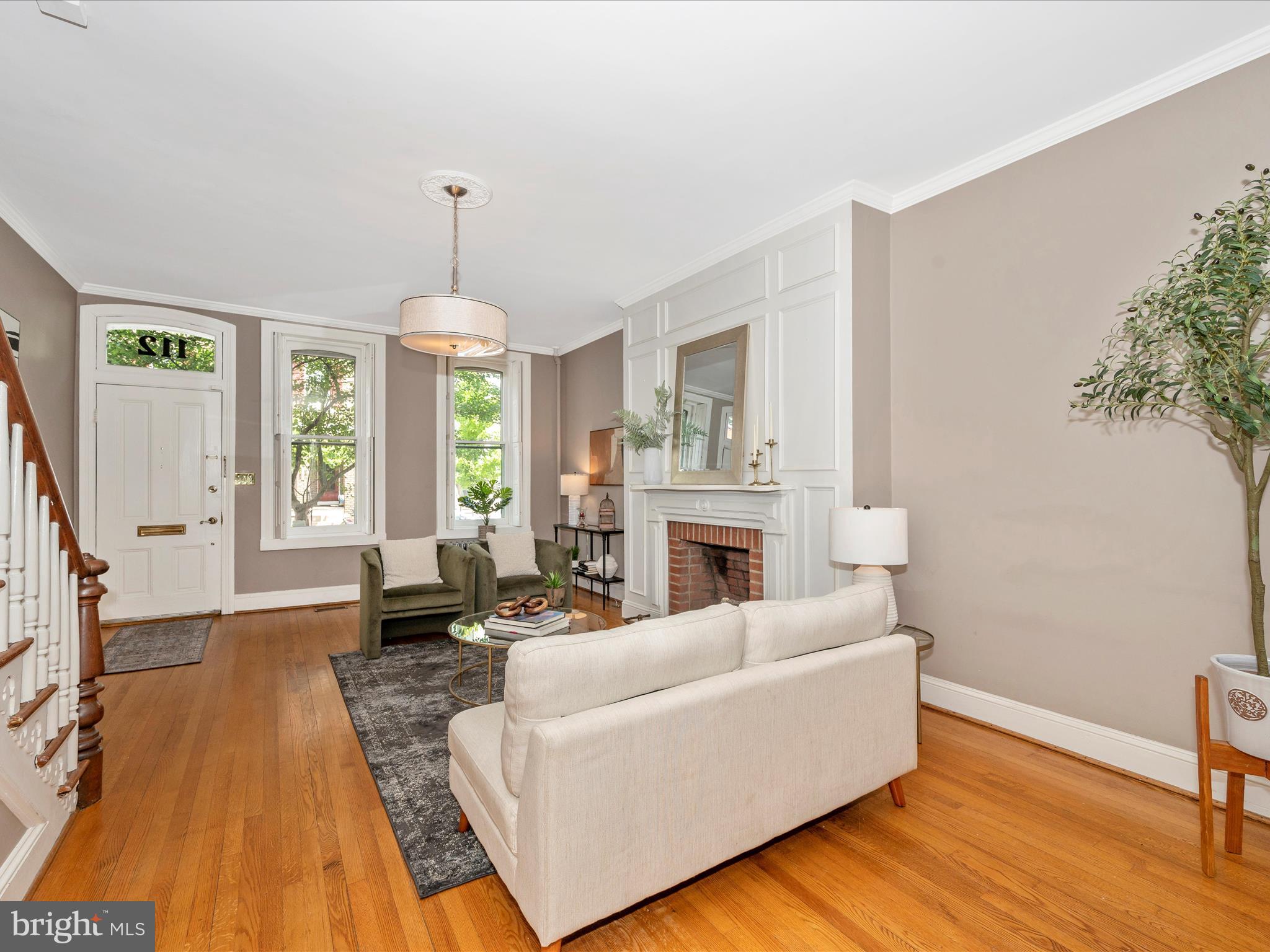 112 West 3rd Street Frederick, MD 21701 - Photo 8 of 62 Arched front windows and full set of shutters
