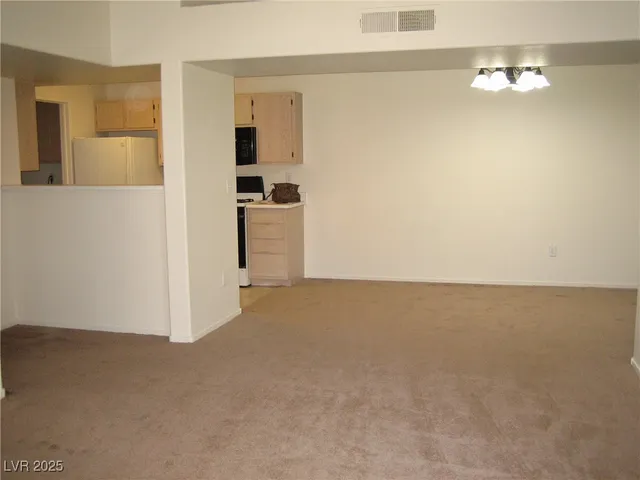 $1,495 | 7885 West Flamingo Road, Unit 2033, Las Vegas, NV 89147