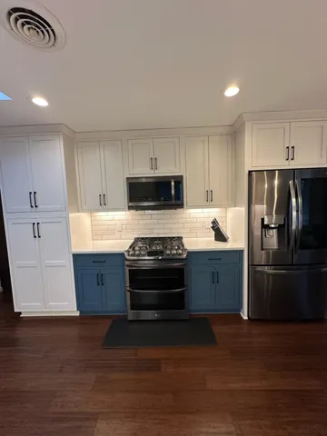 $650,000 | 529 West Park Lane, Albert Lea, MN 56007