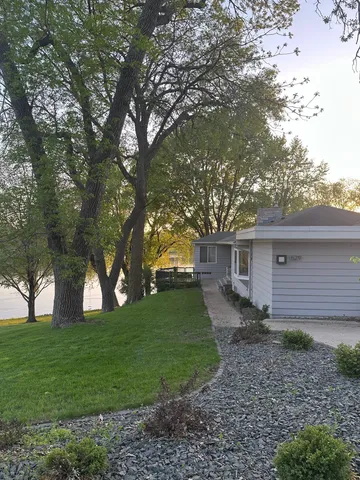 $650,000 | 529 West Park Lane, Albert Lea, MN 56007