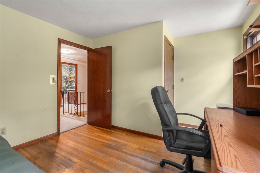 11 Bacon Road Framingham, MA 01701 - Photo 24 of 30