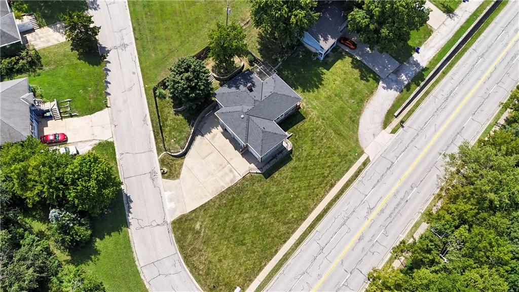 5902 Noland Road Shawnee, KS 66216 - Photo 2 of 2 Gallery Image 2