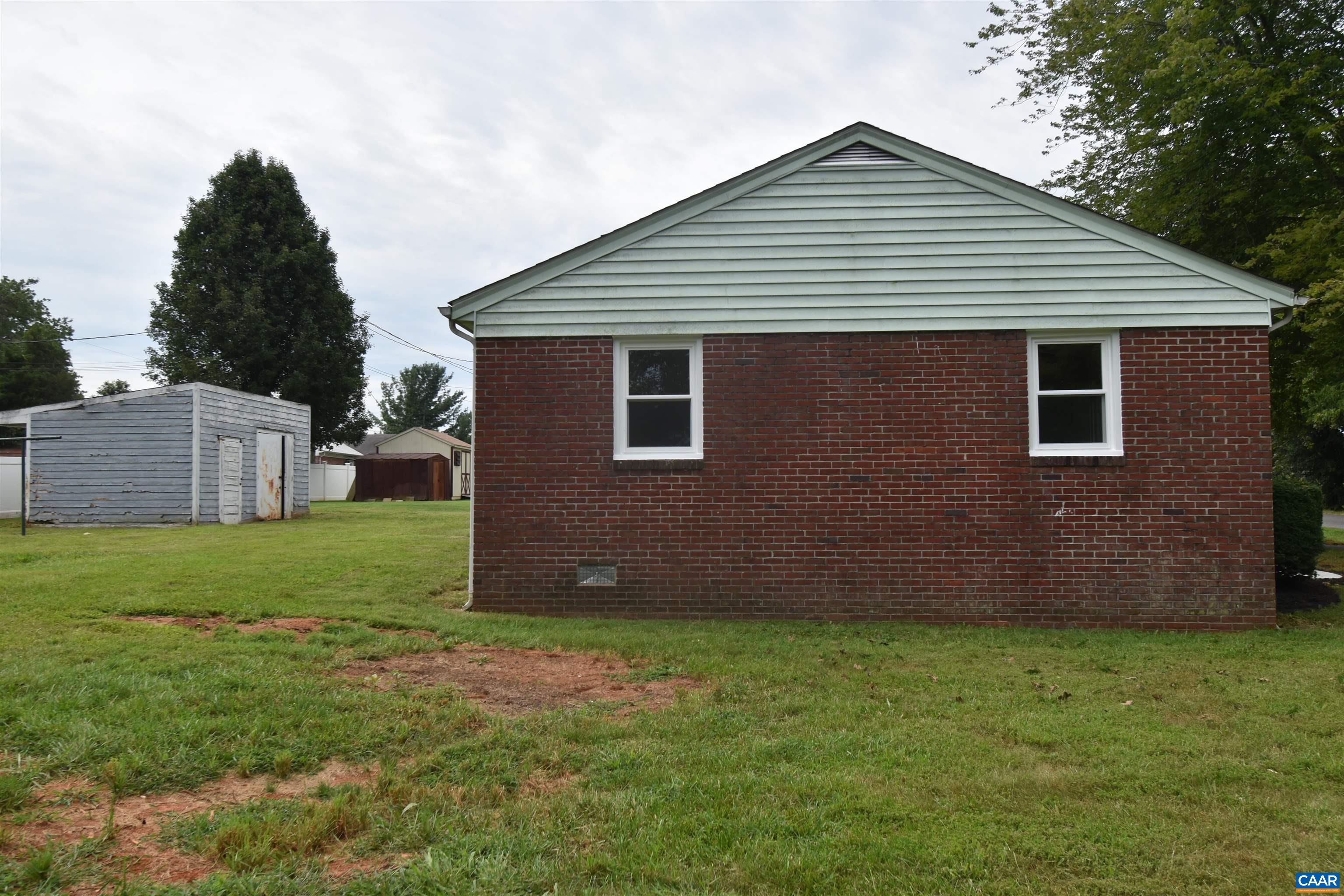100 Locust Lane Ruckersville, VA 22968 - Photo 6 of 25 a view of a house with a yard