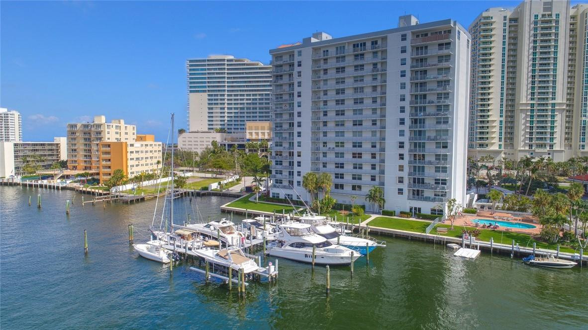 77 South Birch Road, Unit 3A Fort Lauderdale, FL 33316 - Photo 4 of 39 Photo 4