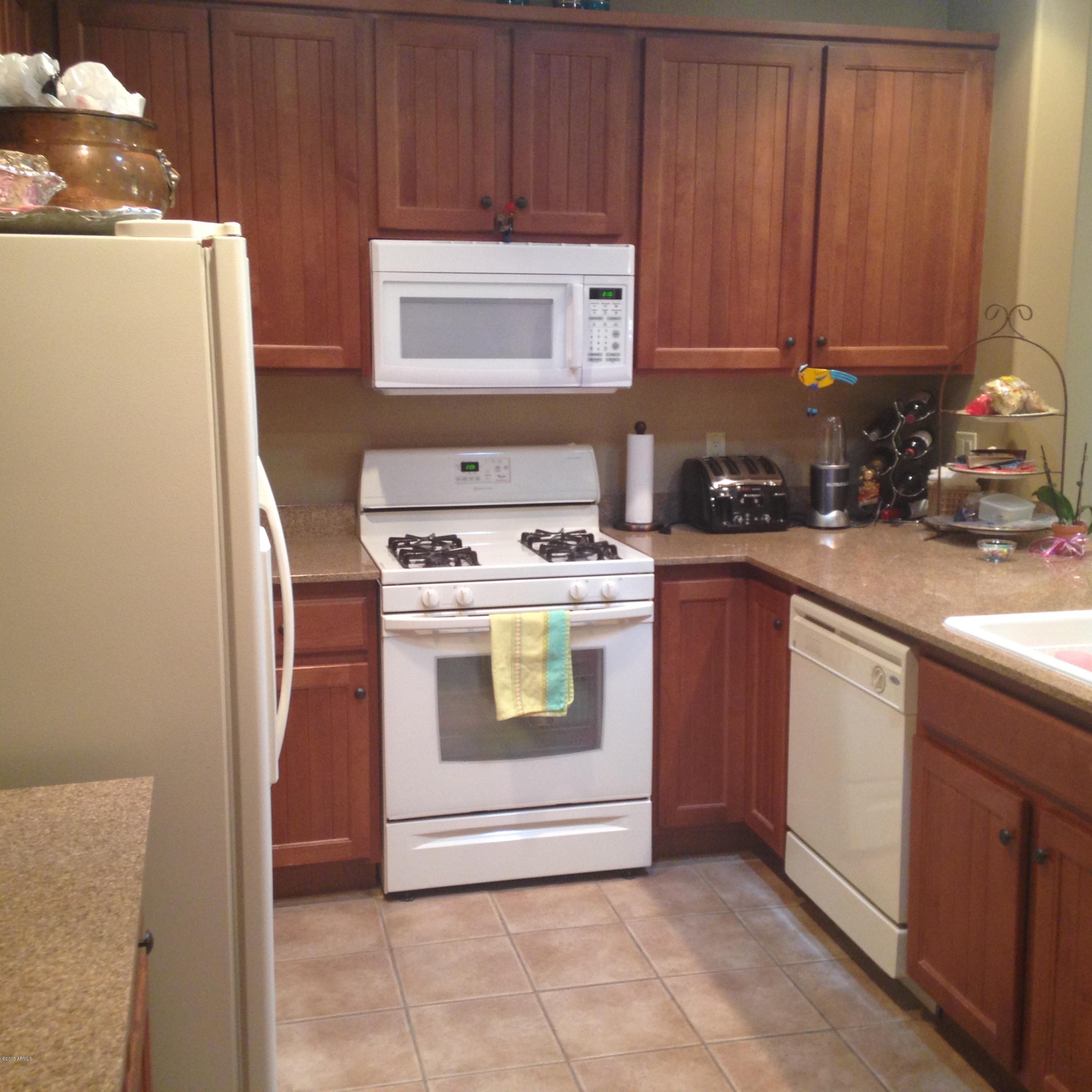 36601 North Mule Train Road, Unit B44 Carefree, AZ 85377 - Photo 8 of 30 Kitchen