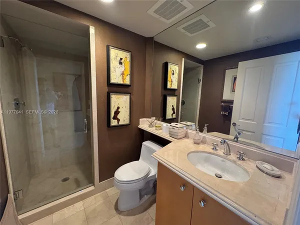 $23,000 | 17875 Collins Avenue, Unit 4306, Sunny Isles Beach, FL 33160