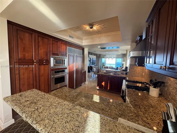 $23,000 | 17875 Collins Avenue, Unit 4306, Sunny Isles Beach, FL 33160