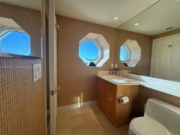 $23,000 | 17875 Collins Avenue, Unit 4306, Sunny Isles Beach, FL 33160