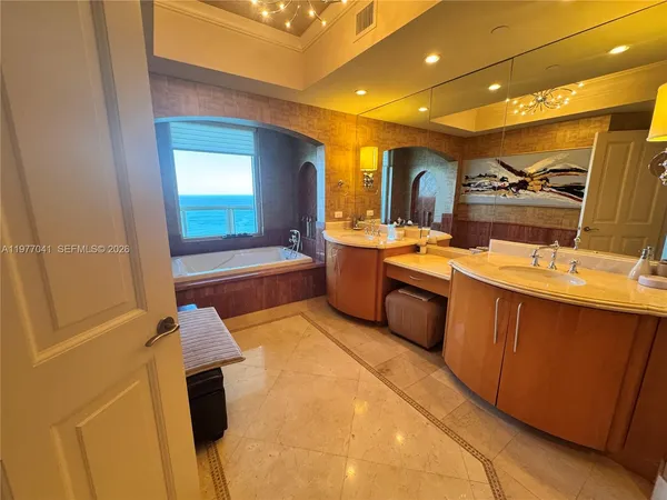 $23,000 | 17875 Collins Avenue, Unit 4306, Sunny Isles Beach, FL 33160