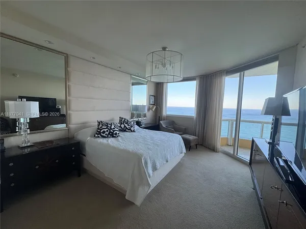 $23,000 | 17875 Collins Avenue, Unit 4306, Sunny Isles Beach, FL 33160