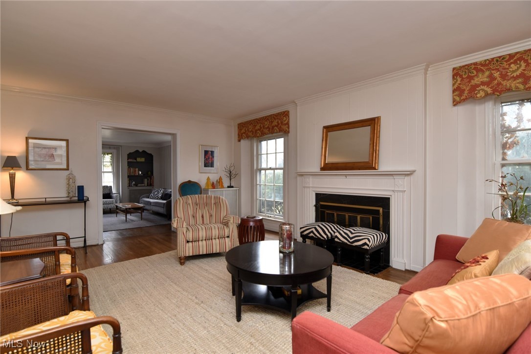 3519 Townley Road Beachwood, OH 44122 - Photo 6 of 47 Living Room