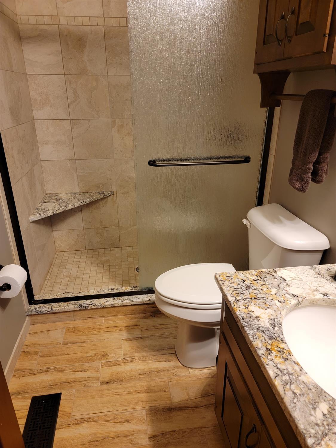 2989 Kleeman Road Cincinnati, OH 45211 - Photo 11 of 29