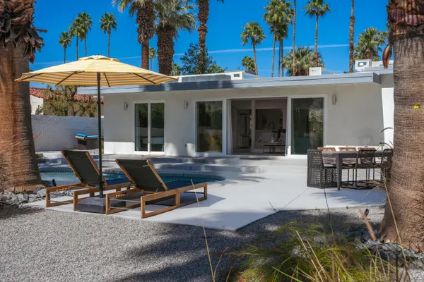 $2,295,000 | 353 West VÃa Sol, Palm Springs, CA 92262
