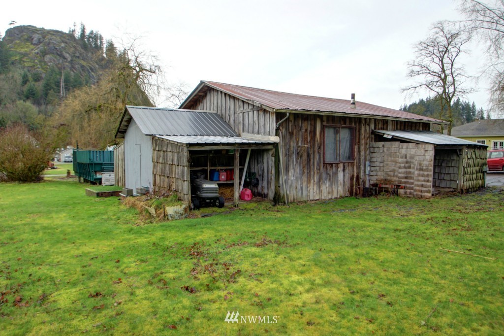 15082 Nookachamps Road Mount Vernon, WA 98273 - Photo 21 of 25 Gallery Image 21