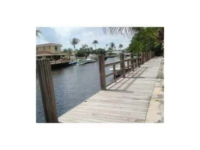 $1,525 | 101 Southeast 6th Avenue, Unit 3, Pompano Beach, FL 33060