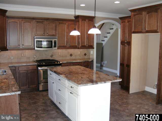 3851 Pleasant Valley Road York, PA 17406 - Photo 7 of 16 Gallery Image 7