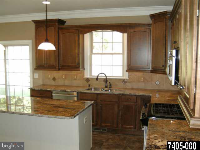 3851 Pleasant Valley Road York, PA 17406 - Photo 8 of 16 Gallery Image 8