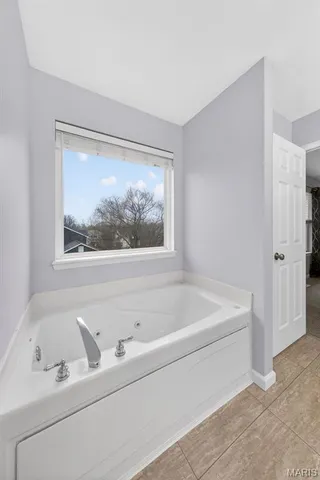 $385,000 | 401 Valley Oaks Drive, Wentzville, MO 63385