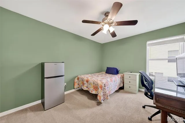 $385,000 | 401 Valley Oaks Drive, Wentzville, MO 63385