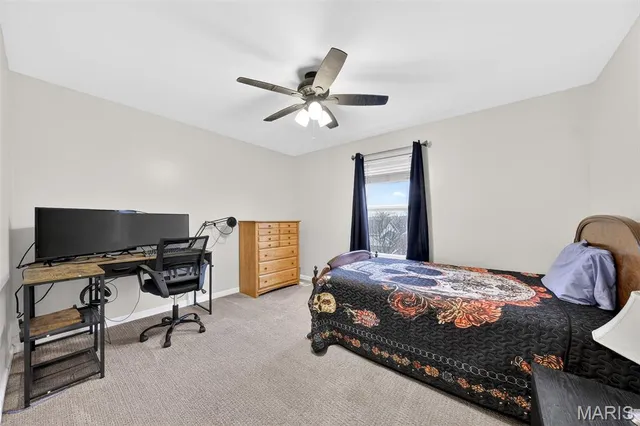 $385,000 | 401 Valley Oaks Drive, Wentzville, MO 63385