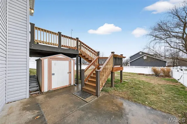 $385,000 | 401 Valley Oaks Drive, Wentzville, MO 63385