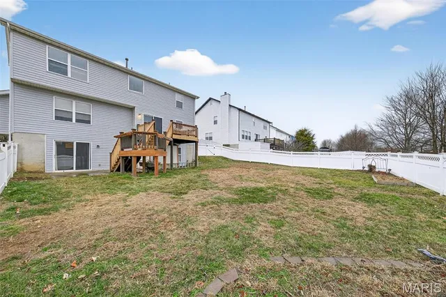 $385,000 | 401 Valley Oaks Drive, Wentzville, MO 63385