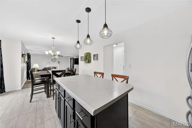 $385,000 | 401 Valley Oaks Drive, Wentzville, MO 63385