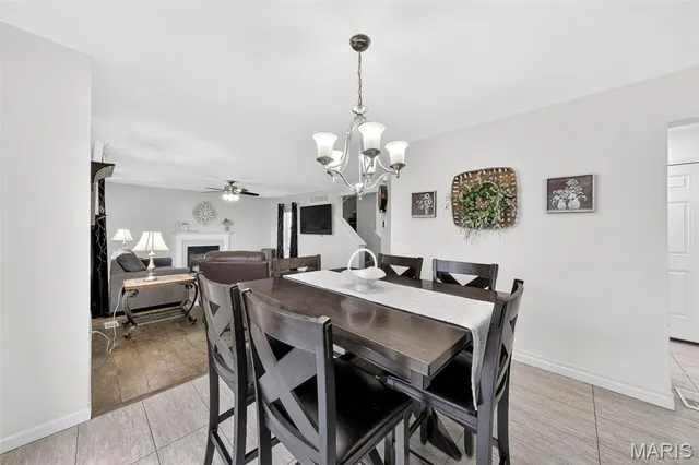 $385,000 | 401 Valley Oaks Drive, Wentzville, MO 63385