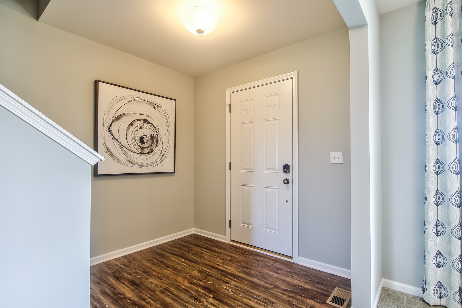 1646 Patterson Avenue North Aurora, IL 60542 - Photo 3 of 33